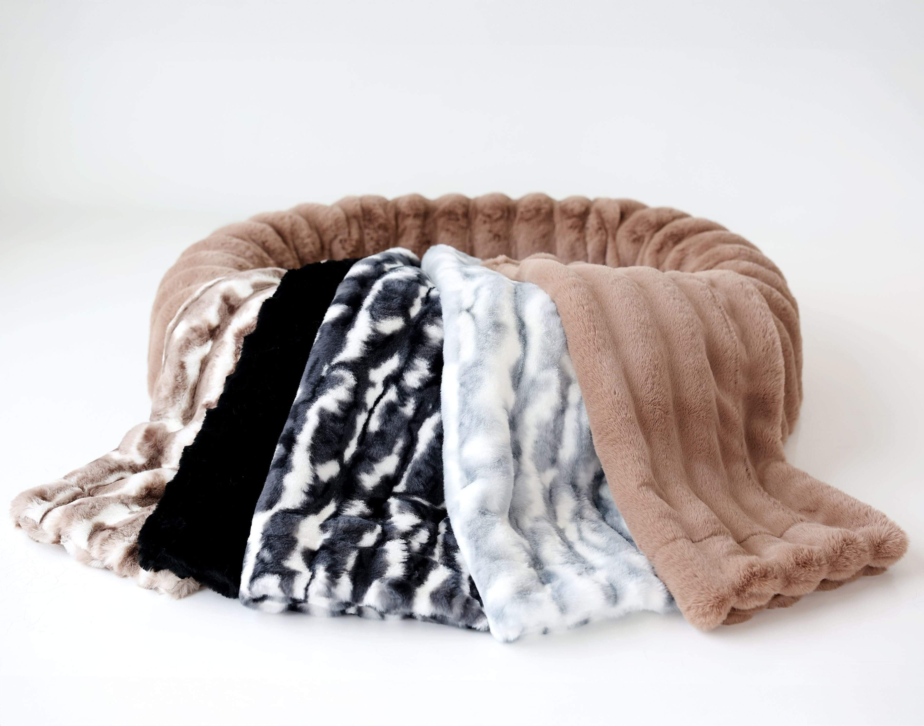 Cloudy Day Brown Pet Blanket - Image 6