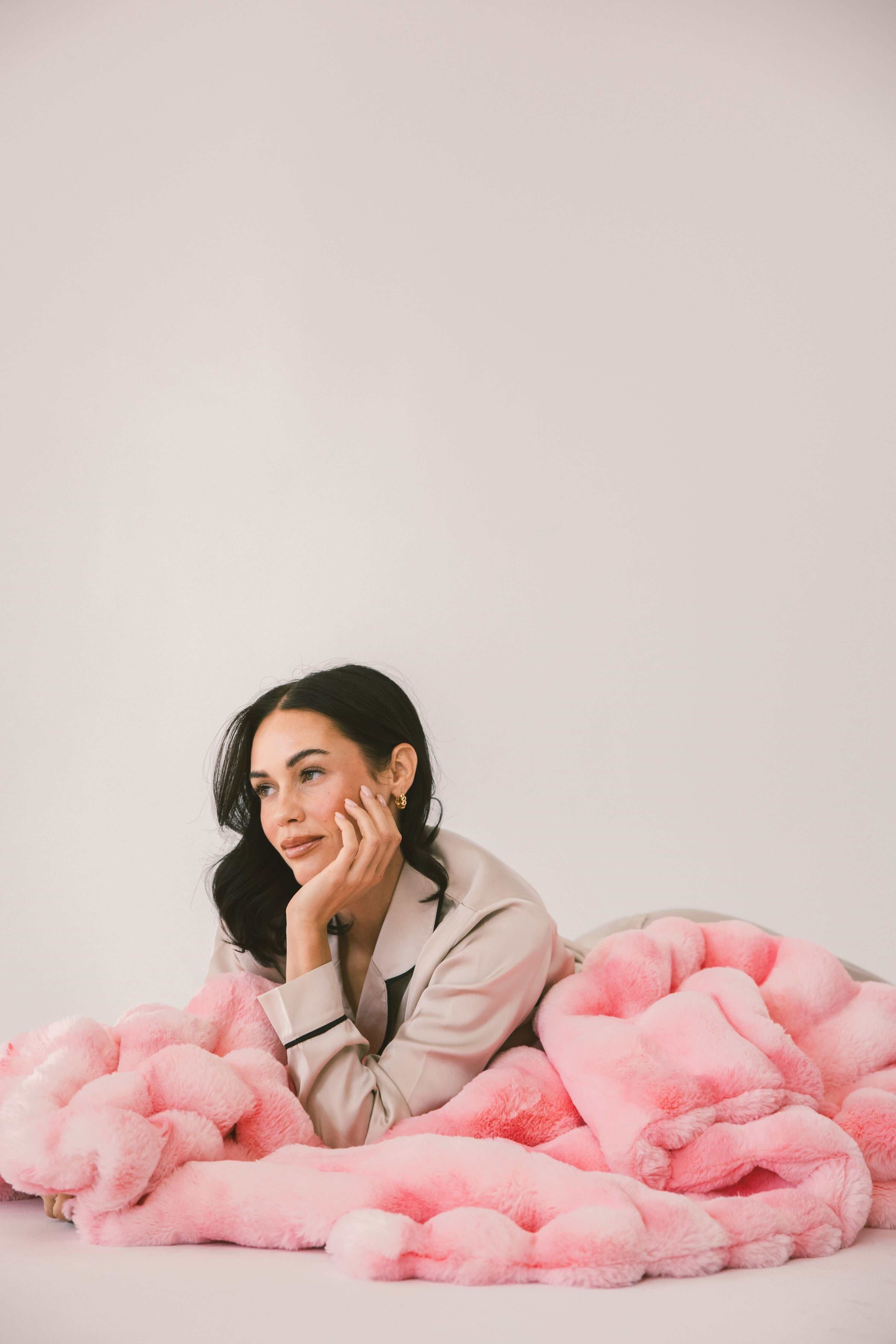 Extreme Ultra Cloud Pink Lemonade Blanket