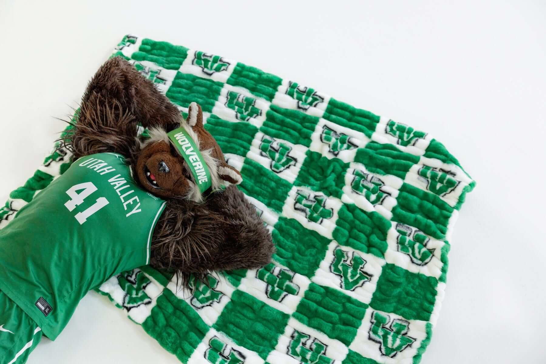 Utah Valley Wolverines Blanket - Hugs - Image 2