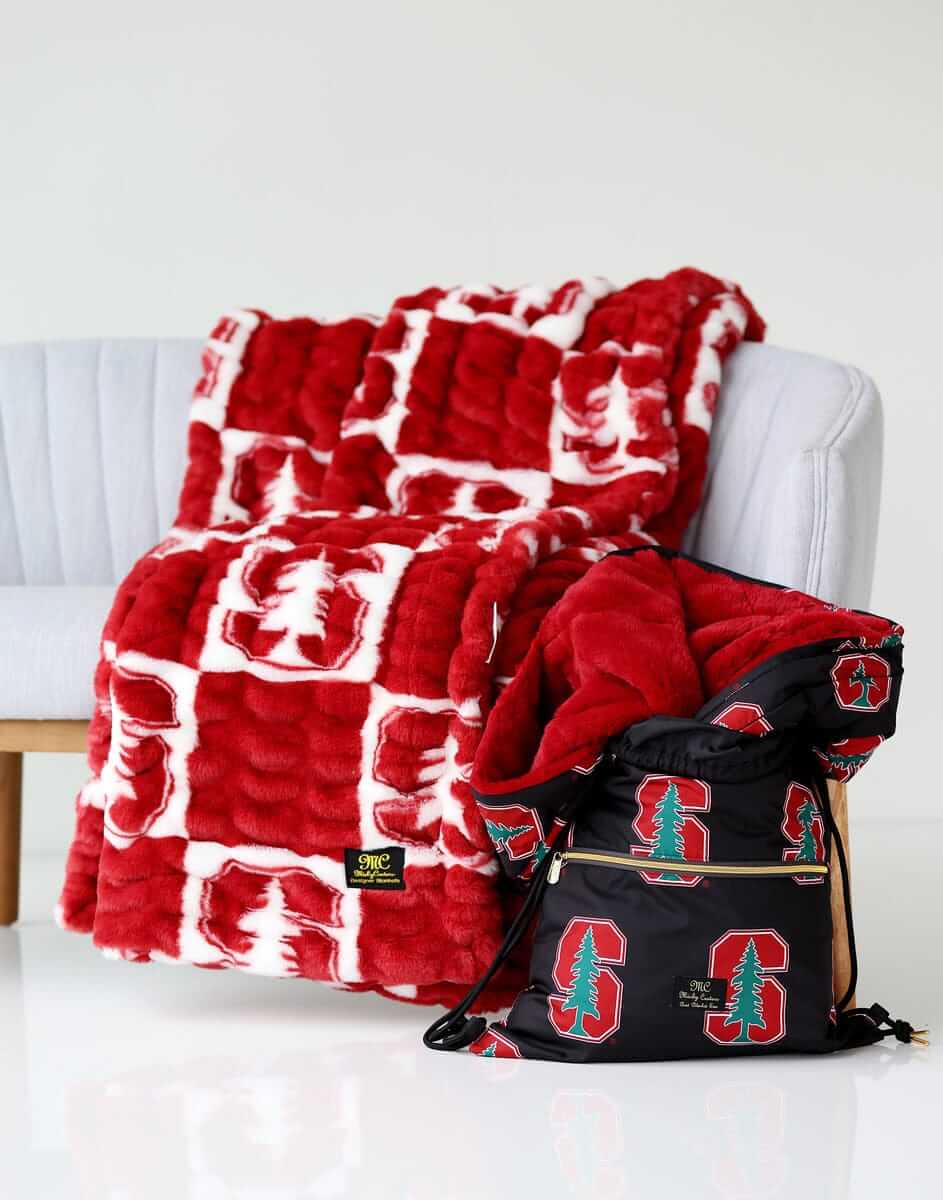 Stanford Cardinals Blanket - Hugs - Image 4